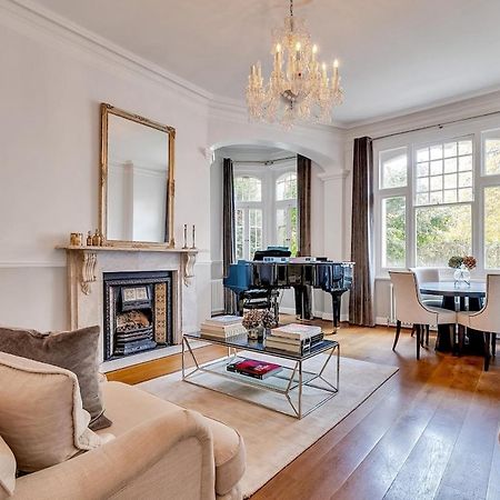 شقة Luxury Kensington Flat - Private Garden - Tube 4 Min Walk لندن المظهر الخارجي الصورة